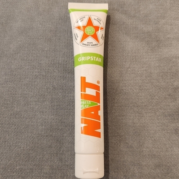 Nalt Gripstar Ultra Grip Workout Gel Antibacterial - Picture 1 of 3